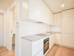 ERSTBEZUG | Moderne 2-Zimmer-Stadtwohnung mit Loggia