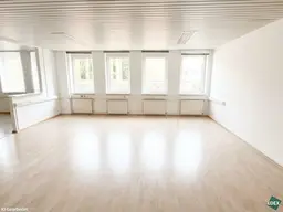 Helle Bürofläche mit eigener Teeküche zu vermieten!
