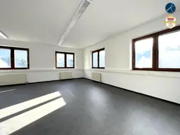 Neu renoviertes 2-Zimmer Büro im Gewerbepark Kammern
