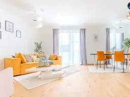Moderne Eigentumswohnung mit Balkon