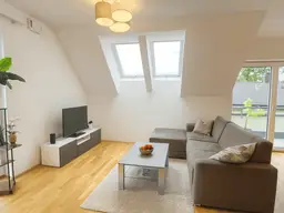 Moderne 3-Zimmer-Dachgeschosswohnung / ELIXHAUSEN