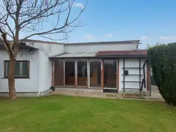 Häuschen, guter Allgemeinzustand....5 Min Gehdistanz zum See! PREISHIT !!