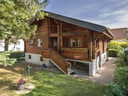 Wohnen wie im Urlaub – Rustikales Holzhaus mit Wohlfühlflair und Gartenidylle in Perchtoldsdorf