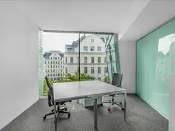 All-inclusive-Zugang zu professionellen Büroräumen für 2 Personen in Regus Flybridge 