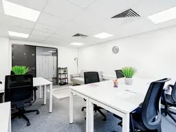 Servicierte Bürofläche für 25 Arbeitsplätze im Regus Icon Tower