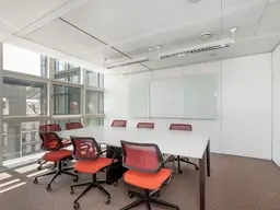 All-inclusive-Zugang zu professionellen Büroräumen für 4 Personen in Regus Opera