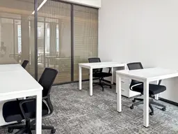 Privater Büroraum für 3 Personen in Regus Hall Haus