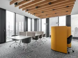 Werden Sie Teil einer Coworking-Gemeinschaft in Regus DC Tower