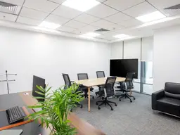 Privatbüro für 25 Personen bei Regus Messecarree, voll möbliert