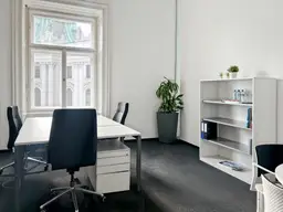 All-inclusive-Zugang zu professionellen Büroräumen für 5 Personen in Regus Le Palais