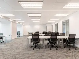 Beziehen Sie einsatzbereite Großraumbüros für 10 Personen in Regus Smart City 