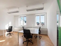 Privater Büroraum für 5 Personen in Regus Graben 19