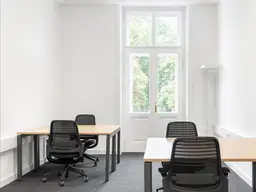 All-inclusive-Zugang zu professionellen Büroräumen für 4 Personen in Regus Promenade 