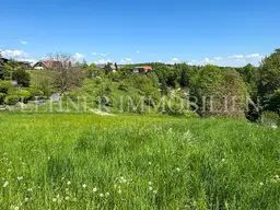 *HART BEI GRAZ * BAUGRUNDSTÜCK MIT MALERISCHER AUSSICHT – INKL. GENEHMIGTER PLANUNG FÜR EINE TRAUMVILLA ***