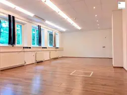 Attraktive Gewerbeimmobilie in guter Lage in Maxglan; EG-Lage, ca. 300m²; angenehmes Raum- und Arbeitsklima!