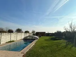 Neuwertiges Einfamilienhaus mit Garten und Terrasse in Deutsch Jahrndorf!