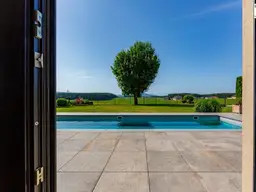 Exklusive Architektenvilla mit Pool – Stilvolles Hideaway unweit des Mattsees