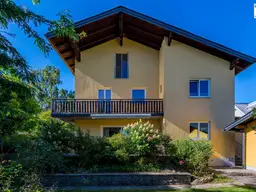 Wohnen &amp; Arbeiten unter einem Dach + Wohlfühlen im schönen Garten - Das multifunktionale Haus in Salzburg!