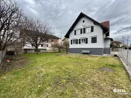 Grundstück mit Altbestand in ruhiger Wohnlage