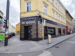Branchenfreies Lokal auf der Ottakringer Straße zu verkaufen