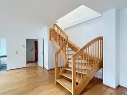 3-Zimmer Maisonettewohnung mit Balkon nahe Naschmarkt zu Vermieten – Provisionsfrei!