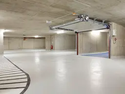 Tiefgaragenstellplätze in Penzing am Matznerpark zu vermieten – PROVISIONSFREI!