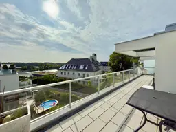Penthouse mit Traumblick direkt am Wasser