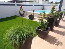 WIE NEU ! Exklusives Reiheneckhaus TOP Ausstattung inkl. mit POOL in idyllischer Ruhelage – Perfekt für Paare &amp; Familien, VOLLAUSSTATTUNG !