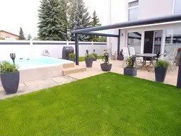 WIE NEU ! Exklusives Reiheneckhaus mit POOL in idyllischer Ruhelage – Perfekt für Paare &amp; Familien, VOLLAUSSTATTUNG !