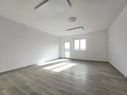 Moderne Büro- oder Vereinsräume – Erstbezug