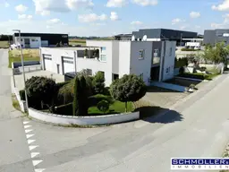 TOP-Gewerbeimmobilie mit Penthaus-Wohnung, Pool, Sauna und Sommerhaus - Schöner Arbeiten &amp; Wohnen