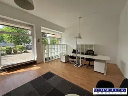 Möbliertes Büro/Praxis/Geschäftsfläche in zentraler Lage