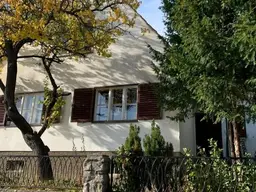 familienfreundliches Einfamilienhaus in absoluter Ruhelage mit großem Garten und viel Potenzial