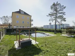 Bestlage Kaiserebersdorf! Möblierte 2-Zimmer-Wohnung mit Balkon, Gartennutzung und Schwimmbiotop