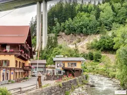 Nahe Katschberg und Nockberge! Teilrenovierter Landgasthof / Generationenhaus im Ski- und Wandergebiet mit Potential