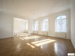 Unbefristet im Diplomatenviertel! Repräsentatives 5-Zimmer-Stilaltbau-Büro mit zwei kleinen Balkonen beim Arenbergpark