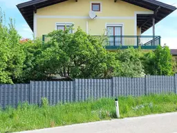 Ein-Zweifamilienhaus in Kirchberg b. M.