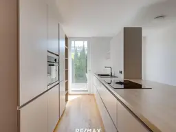 Lage &amp; Komfort – Familienwohnung mit Gartenanteil &amp; zwei Terrassen