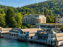 SUNSET RESIDENCE – PANORAMAWOHNUNG MIT SEEZUGANG IM WERZERS-ENSEMBLE