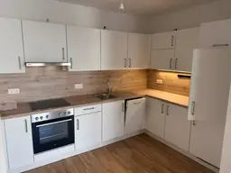 Moderne 2-Zimmer-Wohnung mit Markenküche, Loggia &amp; Kellerabteil | MAX4 T1-17