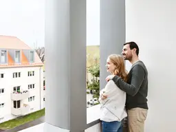 Lichtdurchflutete Dachgeschoßwohnung im grünen Glanbogen 46/10