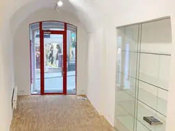 TOPFREQUENZLAGE - Geschäftslokal in der Grazer Sporgasse!