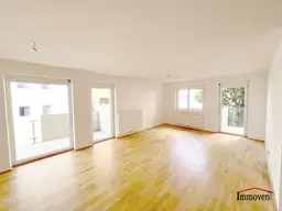 Große 4-Zimmerwohnung mit zwei Freiflächen!