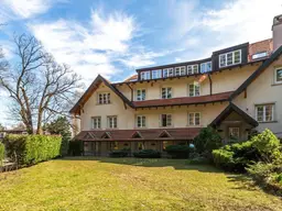 inmitten der Natur: großzügig geschnittene Wohnung für Pärchen und Jungfamilien, auch als Praxis oder Büro nützbar