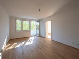 vermietete / generalsanierte 3-Zimmer Wohnung mit hofseitiger Loggia im 3. Stock (ohne Lift)