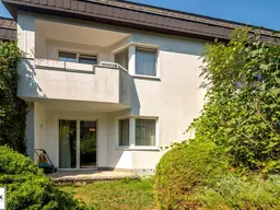 Mauerbach: gepflegtes Reihenhaus mitten im Grünen mit perfektem Grundriss