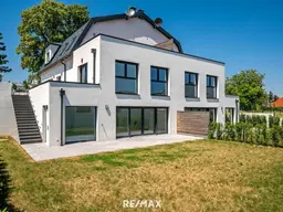 Erstbezug: Großzügiger Familientraum mit unverbaubarem Grünblick!