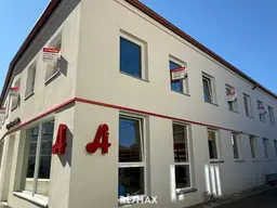 Großzügige 4 Zimmer Dachgeschosswohnung mit traumhafter Dachterrasse