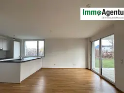 2 Zimmer-Wohnung | 108 m2 Garten | Lustenau | Toplage | modern