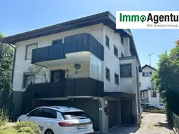 WOHNUNG |Zweifamilienhaus | renoviert | ruhige Lage | Hohenems | Gartenanteil